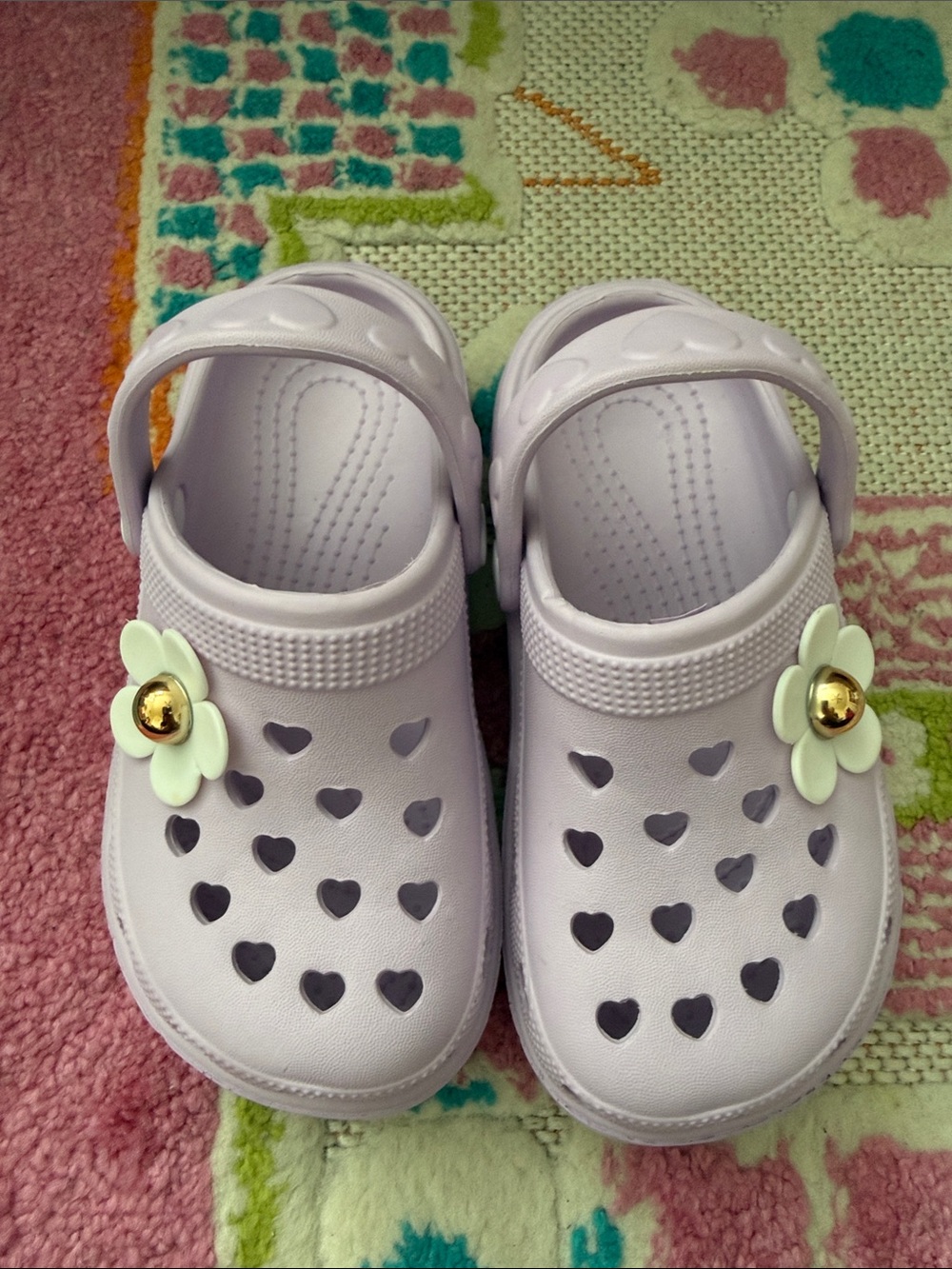 Kids Lavender Heart-Detail Sandal Clogs with Flower Charm